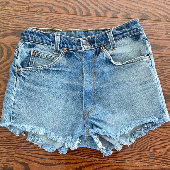 Vintage Levi Shorts 501 - Orange Label - Picture 3 of 5